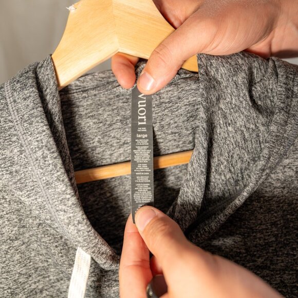 Vuori Women’s Halo Heather Grey Hoodie (Large) Loungewear Pullover Activewear - Picture 3 of 3